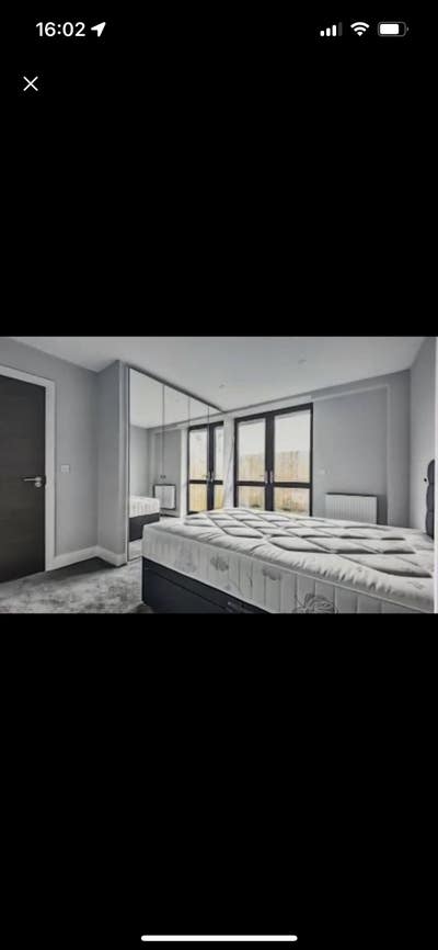 Looking for a female flatmate for furnished 2BHK Main Photo