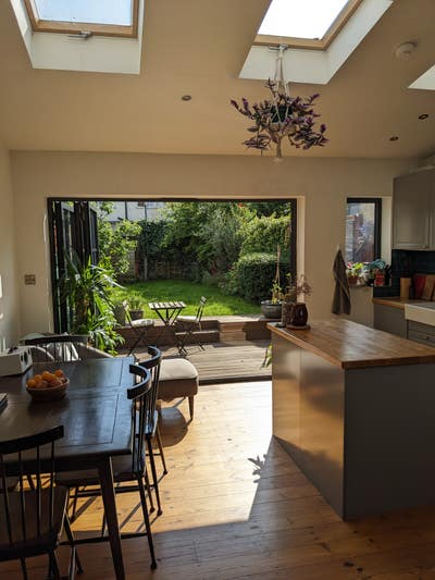 Room in house with garden in Lea Bridge from 5 Jun Main Photo