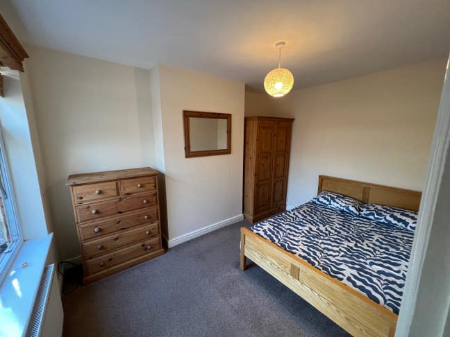 Double Rooms for Rent (NN1) - Female Only Main Photo