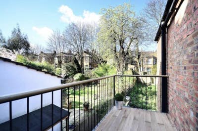 Bills included - Large Double Room, N10 Main Photo