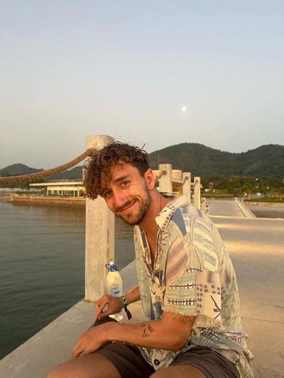 Looking to join a flat in East London Main Photo