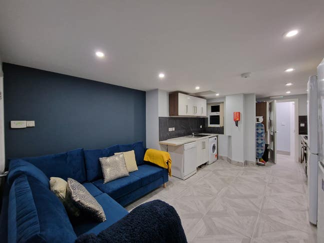  Ensuite room. All bills incl plus council tax Main Photo