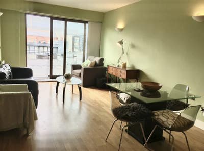  Female Flatshare - Penthouse Bills Inc Main Photo