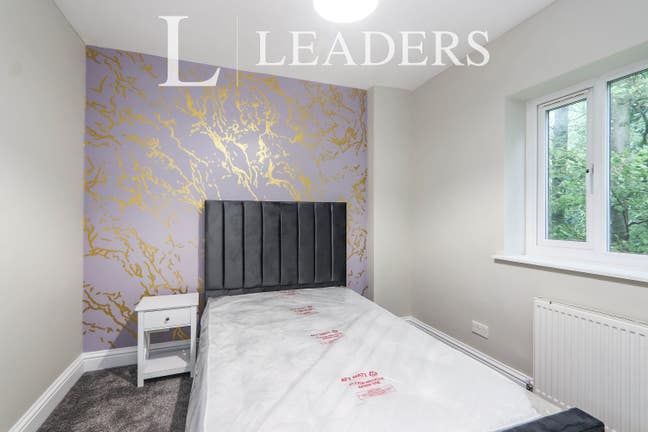 Half Price First Months Rent - High Spec Rooms Main Photo