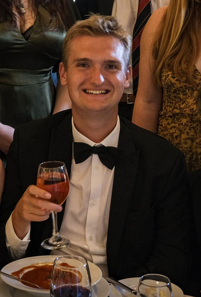 24 year old professional  Main Photo