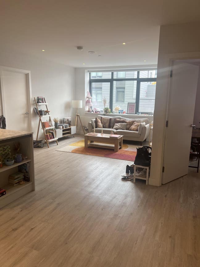 Spacious Bedroom Available in 2 Bed Ancoats Flat  Main Photo