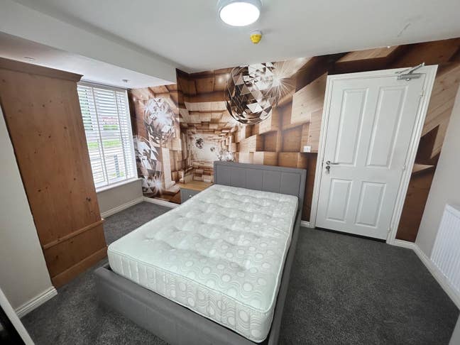 Double Rooms on GWP Didcot Main Photo