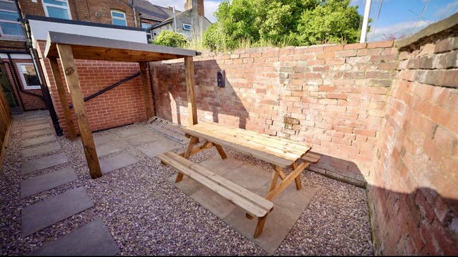 Studio Room - &pound;200 OFF! Main Photo