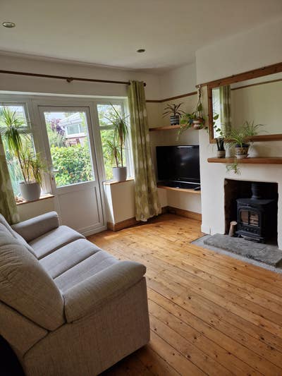 2 x double in tidy 3 bed house Main Photo