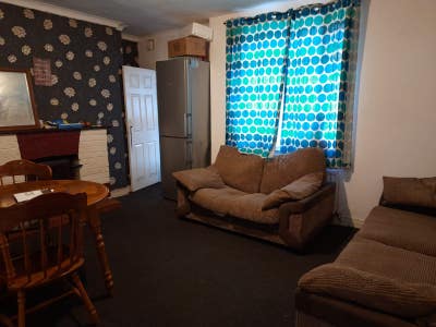 Small single room Main Photo