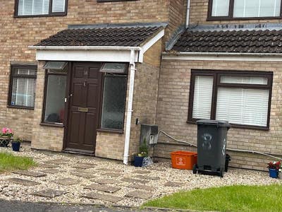 Ensuite Room in Stunning Shared House - SN3 Main Photo