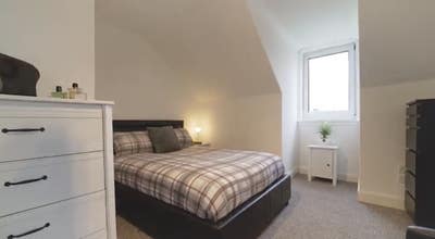 Lovely double room in stirling Main Photo
