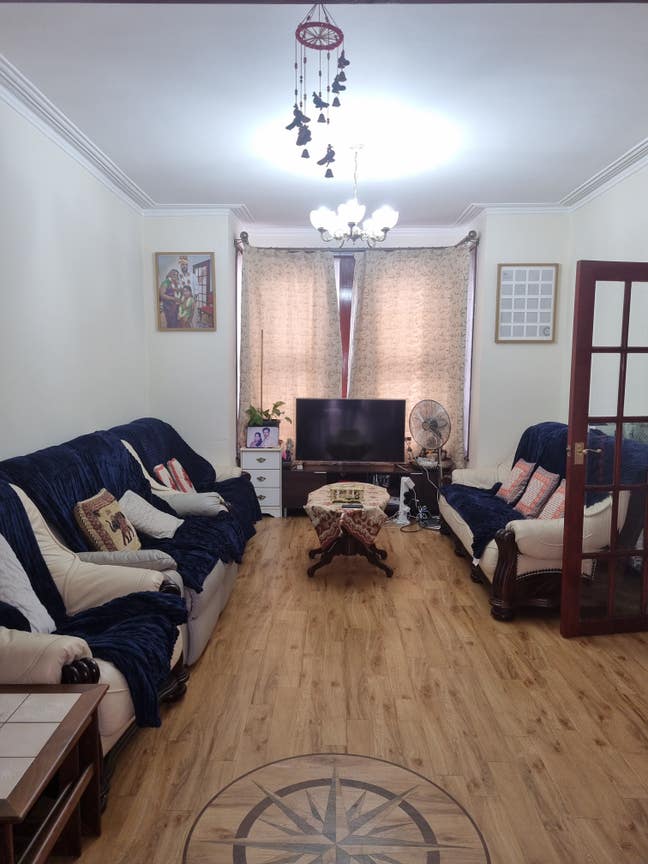  Room  Available  in  Eastham  E12  for Couples Main Photo