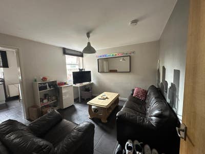 House share in central location  Main Photo