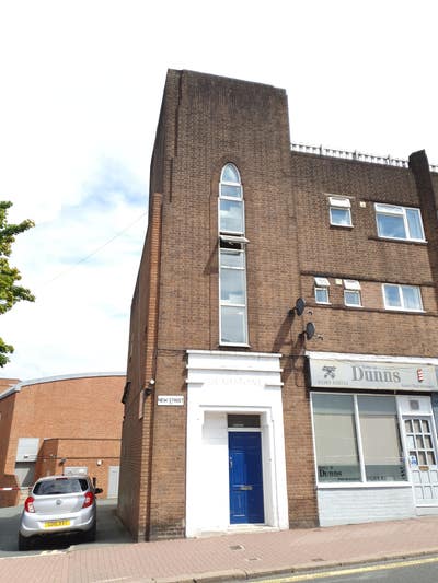 Studio in Dudley Town Centre  Main Photo