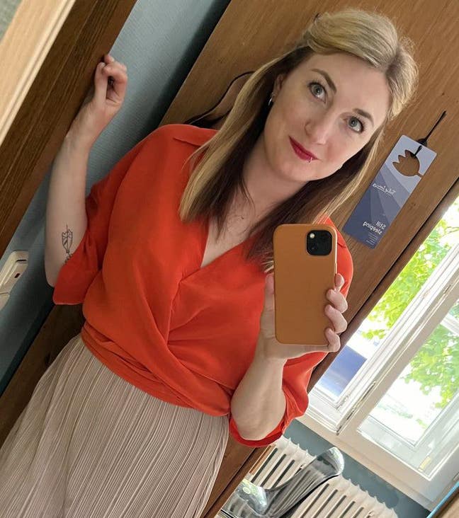 Tech Consultant & Yoga Teacher  Main Photo