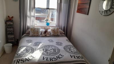 Room to rent in pemberton Main Photo