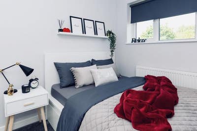 En-Suite Rooms. Unmatched Comfort and Style!🌟 Main Photo