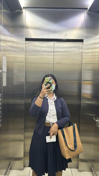 I am a female student aged 25. I am looking f... Main Photo