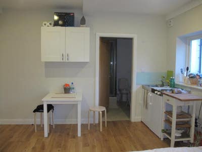 Studio Flat Kentish Town NW5 -5 Mins Walk to Tube Main Photo