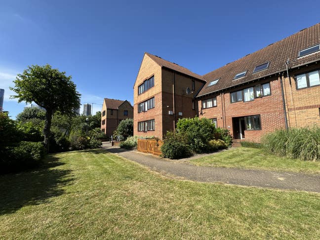 New Flatshare in Canary Wharf - RUN -04/11 Main Photo