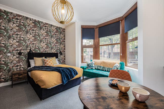                   👀Final Room Here Reduced👀 Main Photo