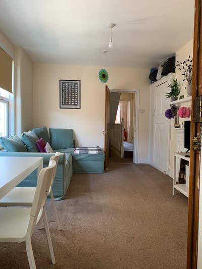 4 Bedroom Houseshare  Main Photo