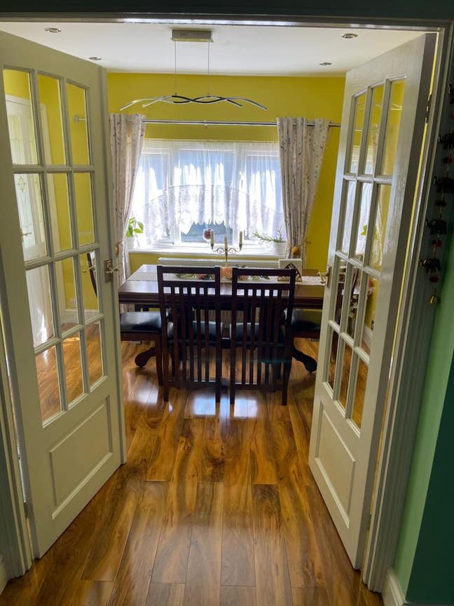 Furnished single Room in South Indian’s home. Main Photo