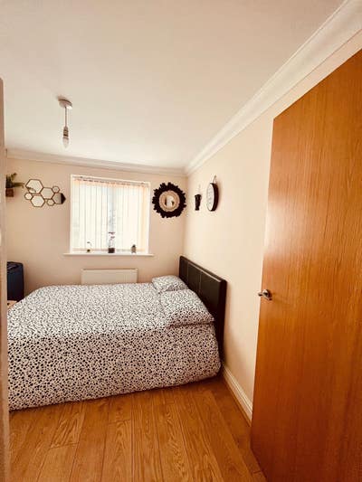 Double room to rent  Main Photo