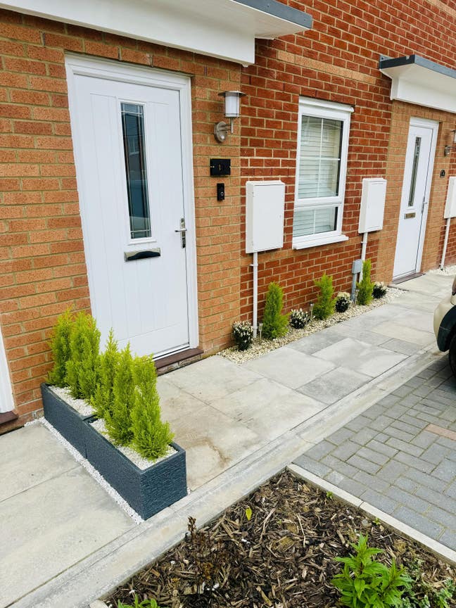 Spare room to rent  Main Photo