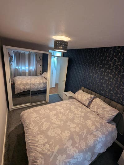Double Bed room Available  Main Photo