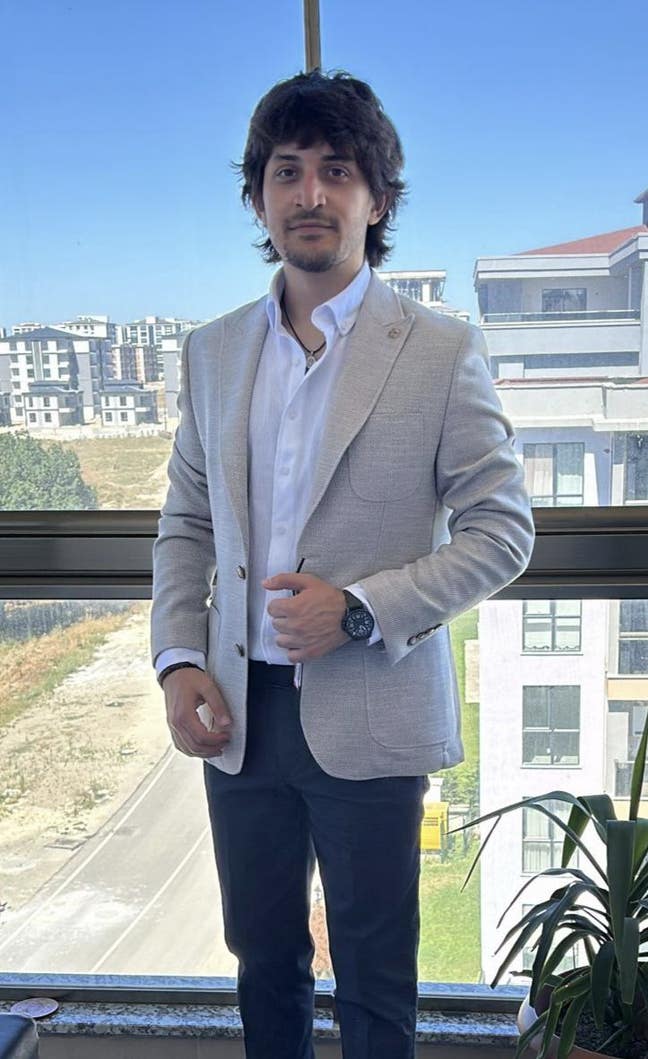 PhD researcher, male, single or double room wanted Main Photo