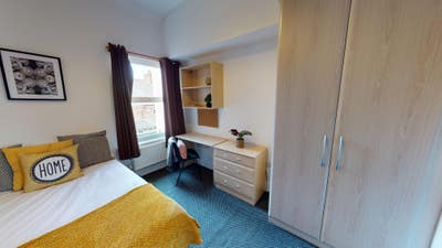 1 Room Remaining!  Main Photo