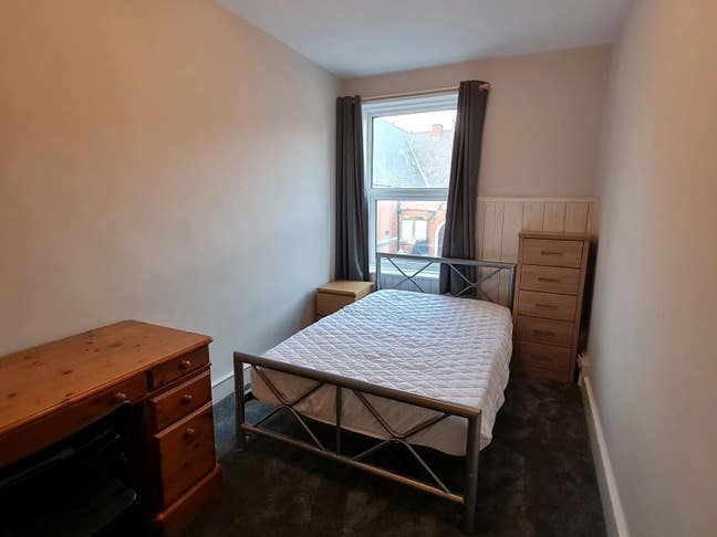 Double Room Next to Cumberland Infirmary Main Photo