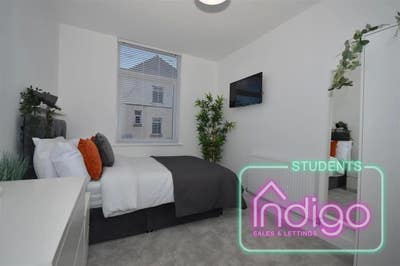 Kimberley Road, ST5💘 5 Bed House Share! ❇️ Main Photo