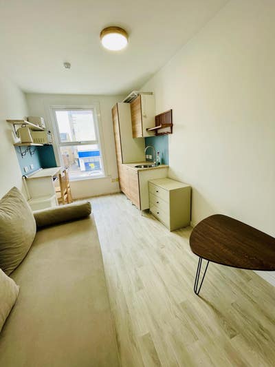 Studio/Bedsit Bills Included Main Photo