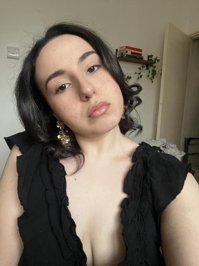 Looking for a double room to rent :) Main Photo