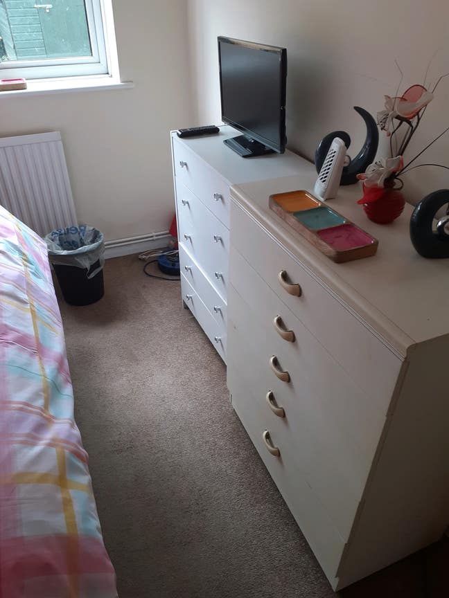 Nice Room in Nice Quiet area  Main Photo