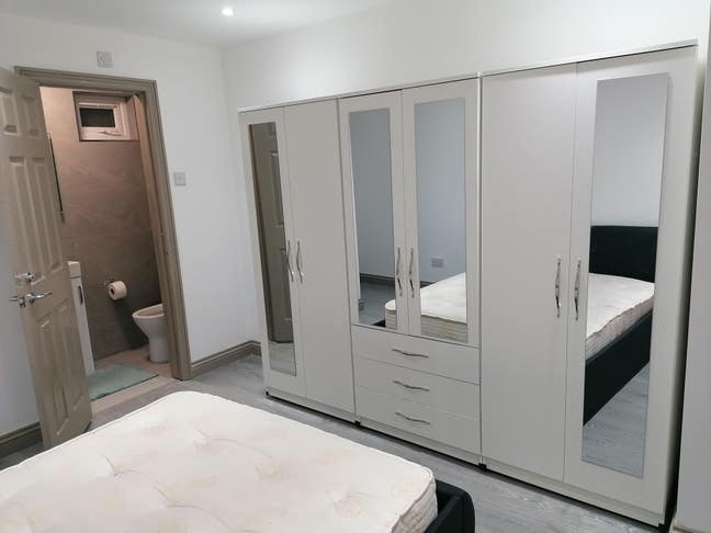 New ensuite &pound;700 Double Room Single Occupancy  Main Photo