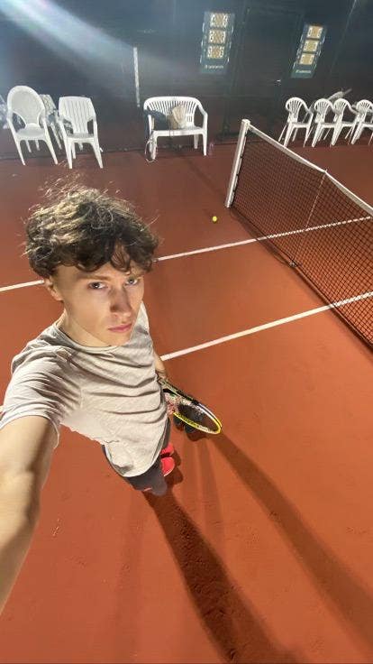 looking for flat/house share Main Photo