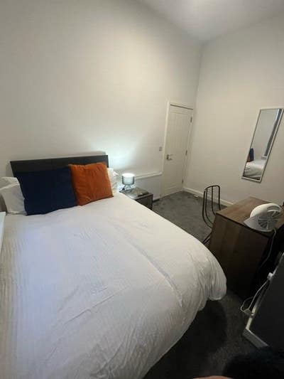 Town centre rooms available!! Main Photo