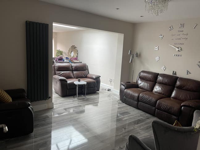 1 Double and 1 single room available for Rent  Main Photo