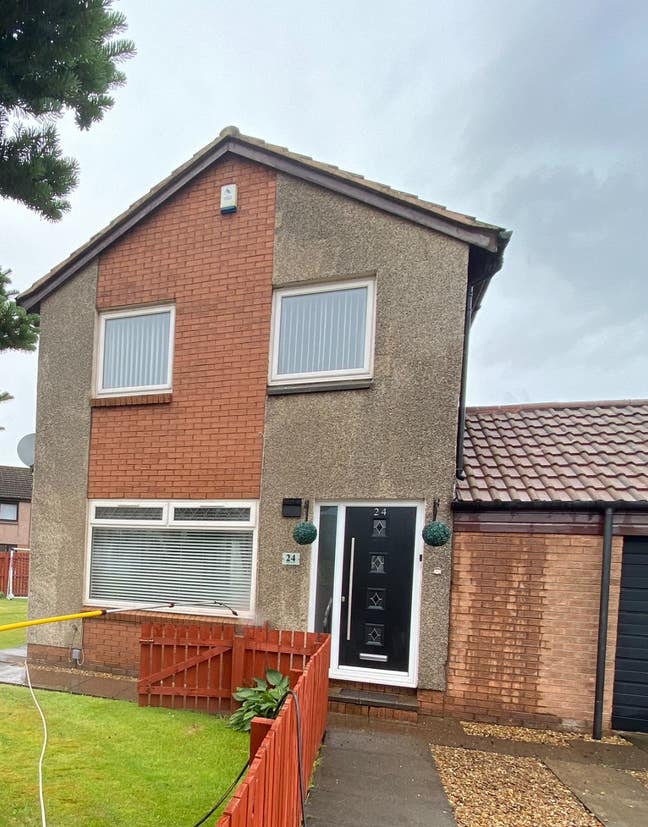 Double room to rent in Livingston  Main Photo