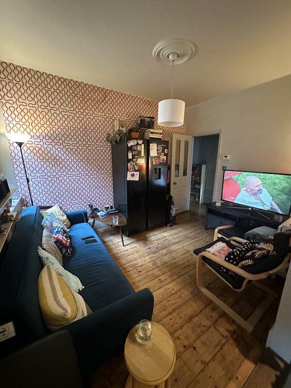 Cosy flat in central Brixton  Main Photo