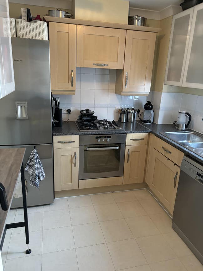 Quiet room nr Ipswich Rail Stn (Mon to Fri) Main Photo