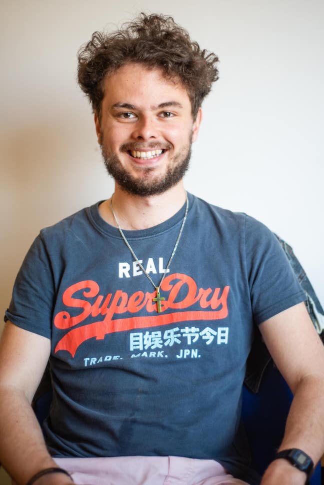 Male searching for property to rent in Sheffi... Main Photo