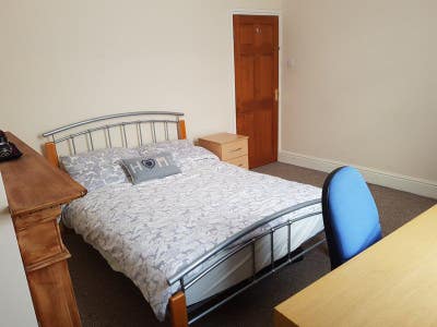 Double Room in Clarendon Park Main Photo