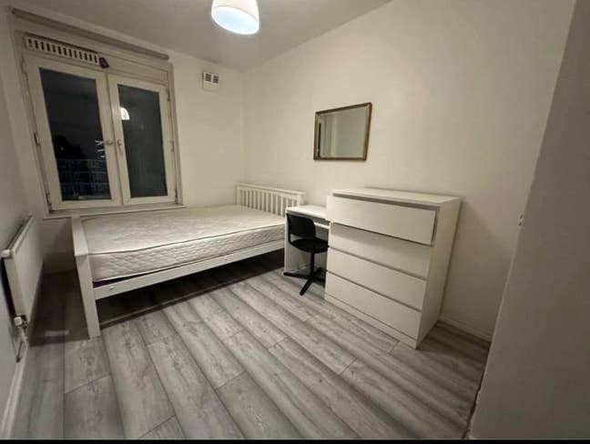 Room Available  Lgbt Friendly  Flat– Hackney (E9) Main Photo