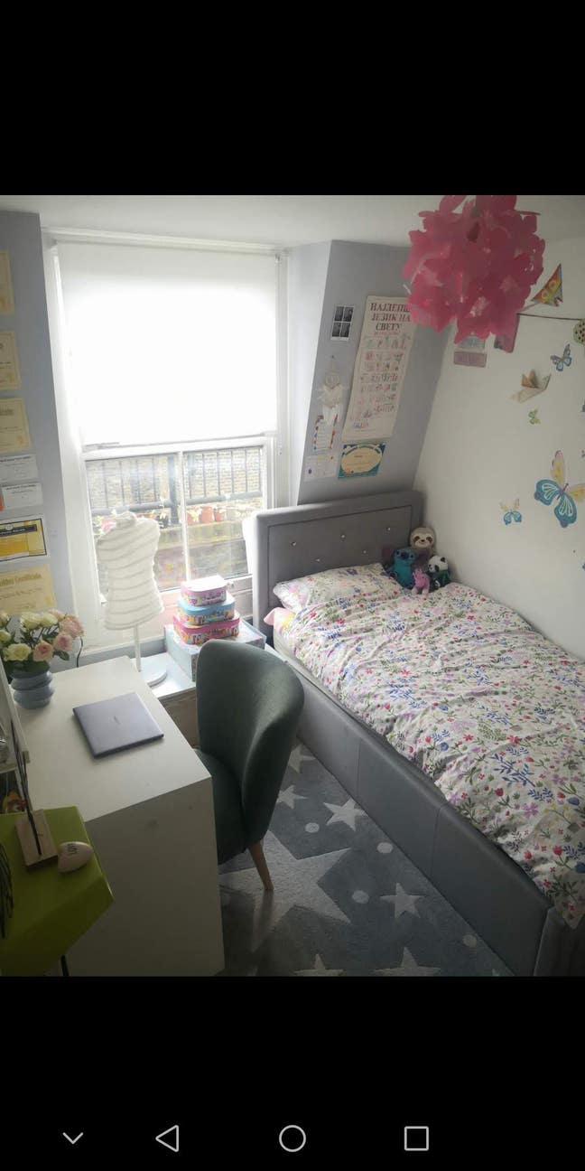 Single and Double Room Oxford Circus Station Main Photo