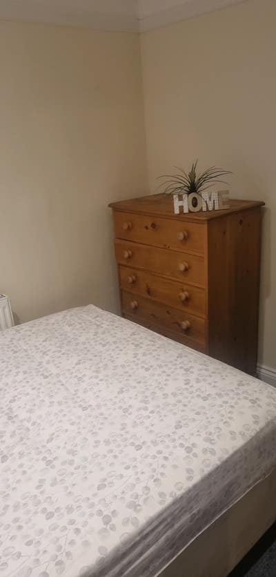 Small double room Main Photo